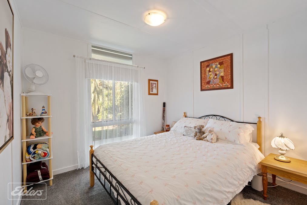 113 Island View Drive, Clayton Bay, SA, 5256 - Image 12