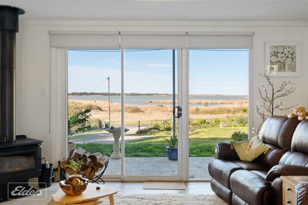 113 Island View Drive, Clayton Bay, SA, 5256 - Image 2