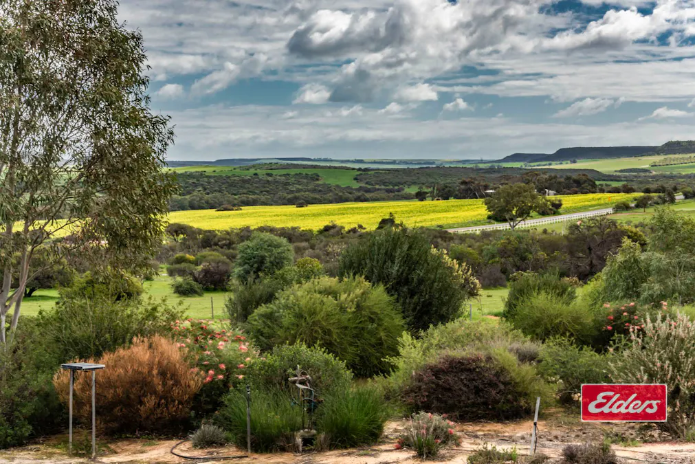 1668 Chapman Valley Road, Narra Tarra, WA, 6532 - Image 1