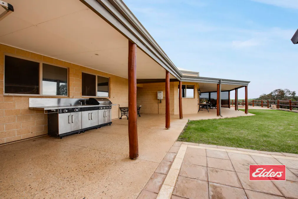 1668 Chapman Valley Road, Narra Tarra, WA, 6532 - Image 14