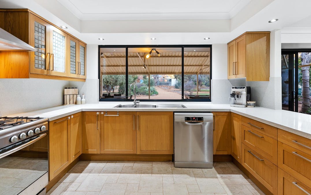 35 King Jarrah Circle, Jarrahdale, WA, 6124 - Image 4