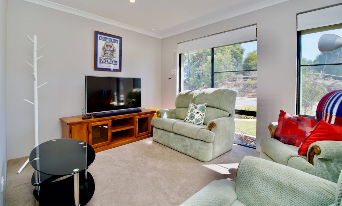 99 Surf Drive, Secret Harbour, WA, 6173 - Image 2