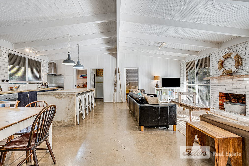 19 Lakeside Terrace, Robe, SA, 5276 - Image 4