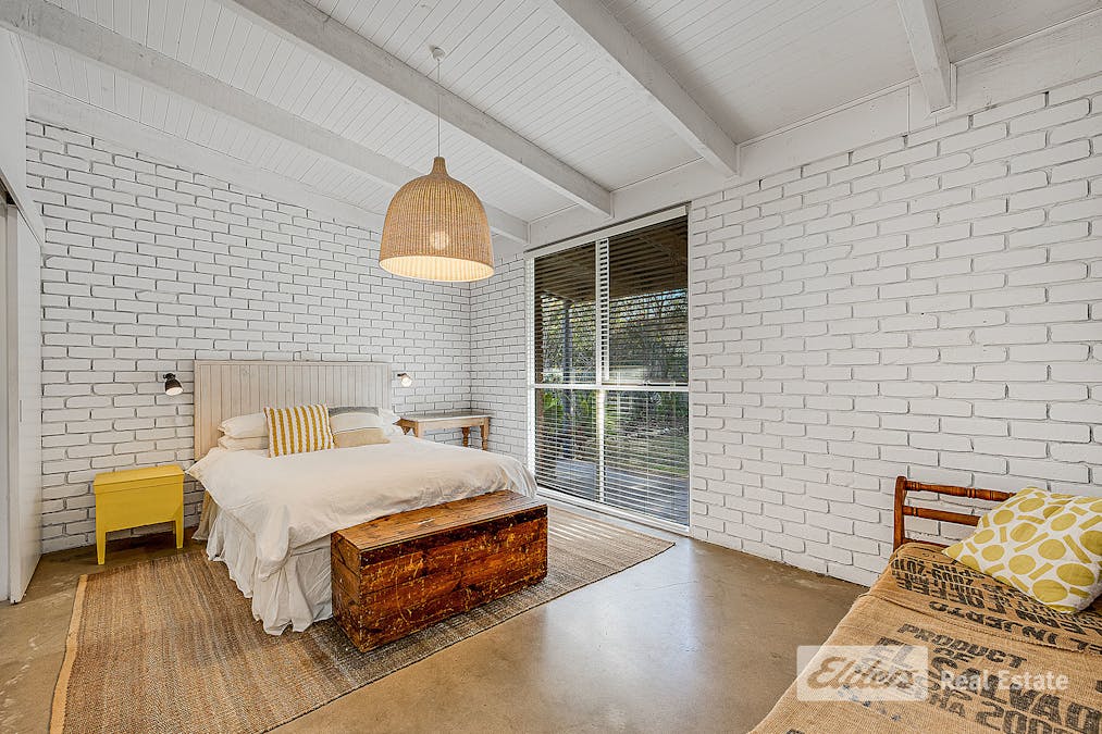 19 Lakeside Terrace, Robe, SA, 5276 - Image 11