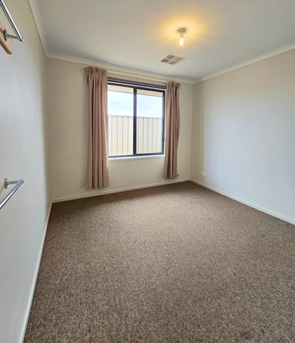 1 Johnston Place, Whyalla Jenkins, SA, 5609 - Image 17