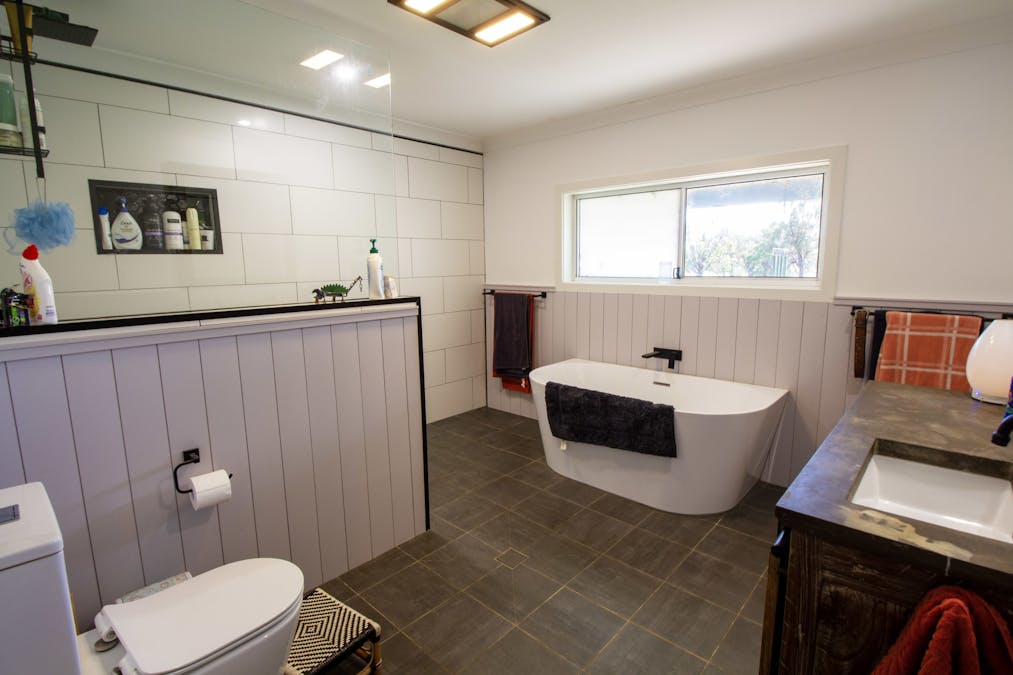 160 Lees Road, Duri, NSW, 2344 - Image 20