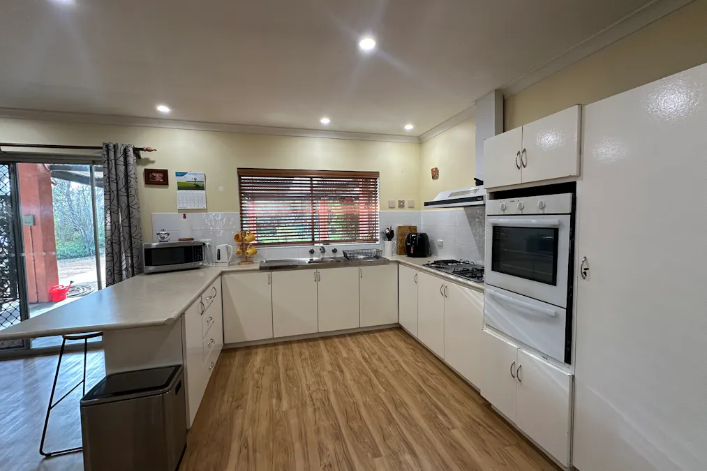 58 Annie Street, Katanning, WA, 6317 - Image 14