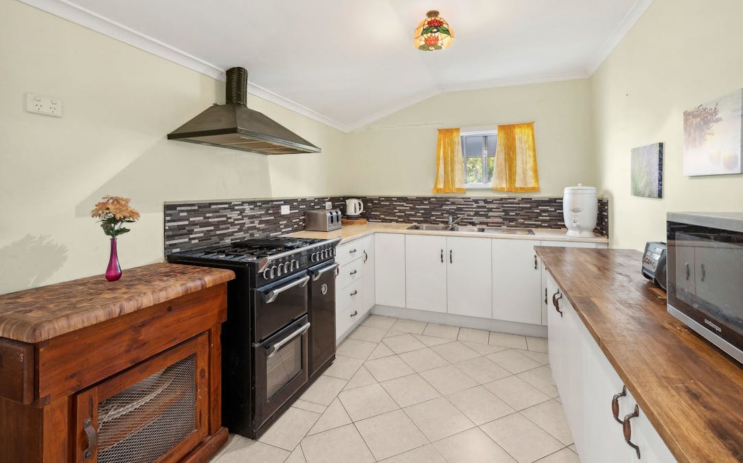 38 Warrego Street, Renmark, SA, 5341 - Image 2