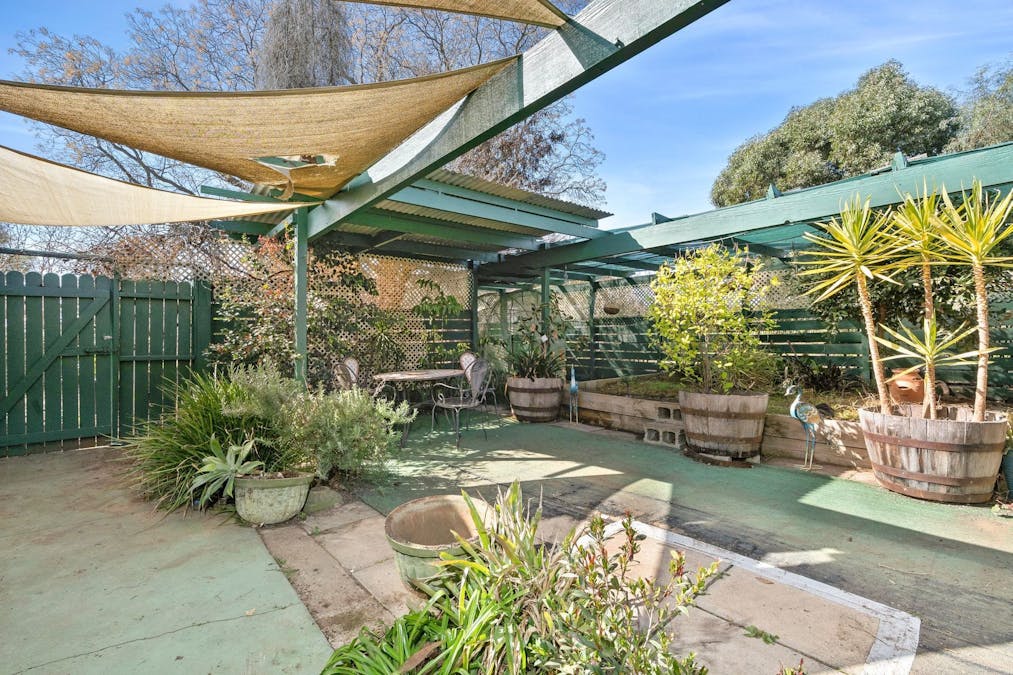 38 Warrego Street, Renmark, SA, 5341 - Image 8