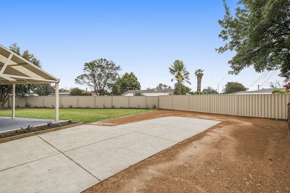 6 Chancery Court, Forrestfield, WA, 6058 - Image 28