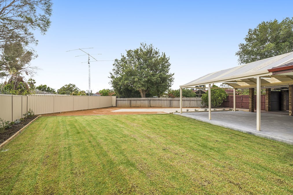 6 Chancery Court, Forrestfield, WA, 6058 - Image 33