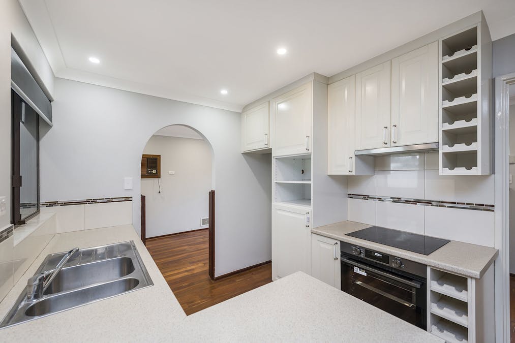 6 Chancery Court, Forrestfield, WA, 6058 - Image 8