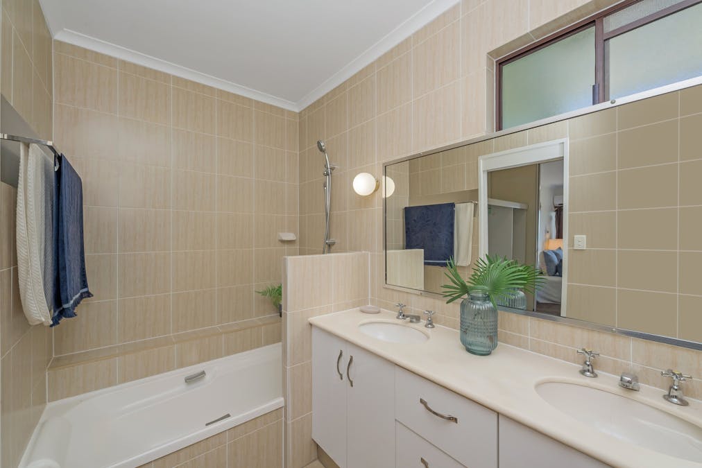 16/7 Hale Street, North Ward, QLD, 4810 - Image 6