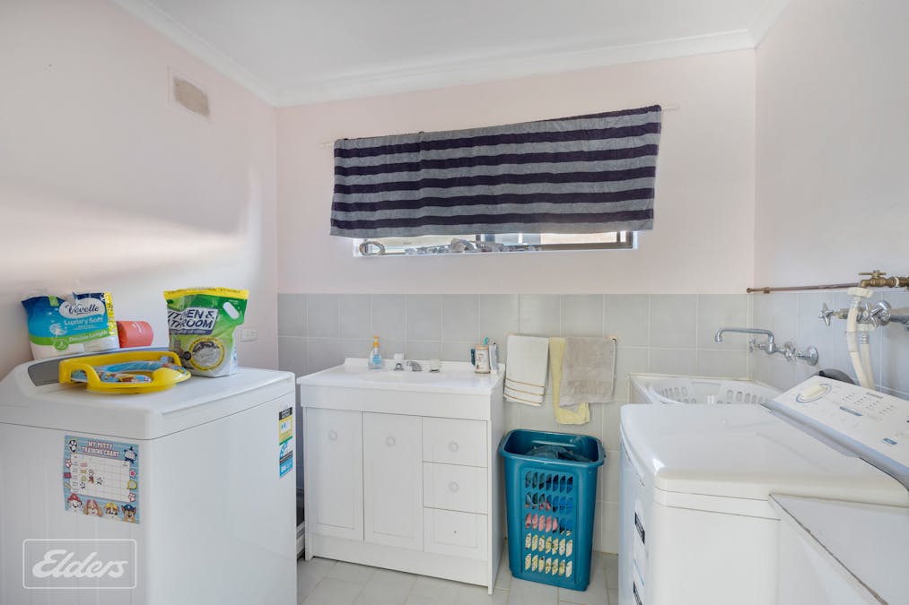 78 Crozier Road, Victor Harbor, SA, 5211 - Image 11