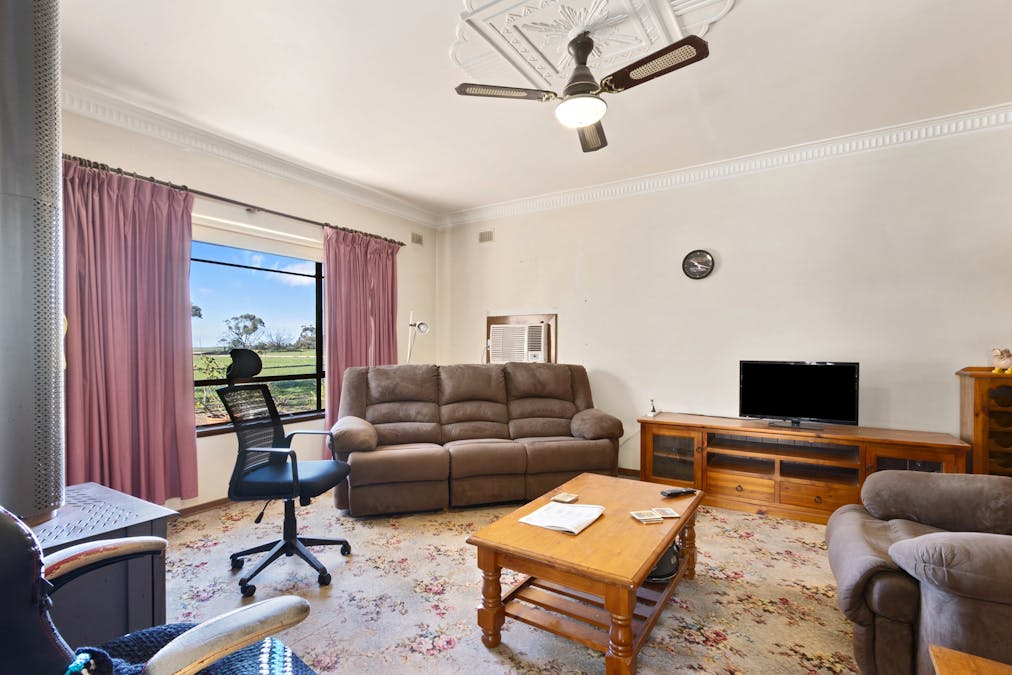 655 Scott Road, Nantawarra, SA, 5550 - Image 2
