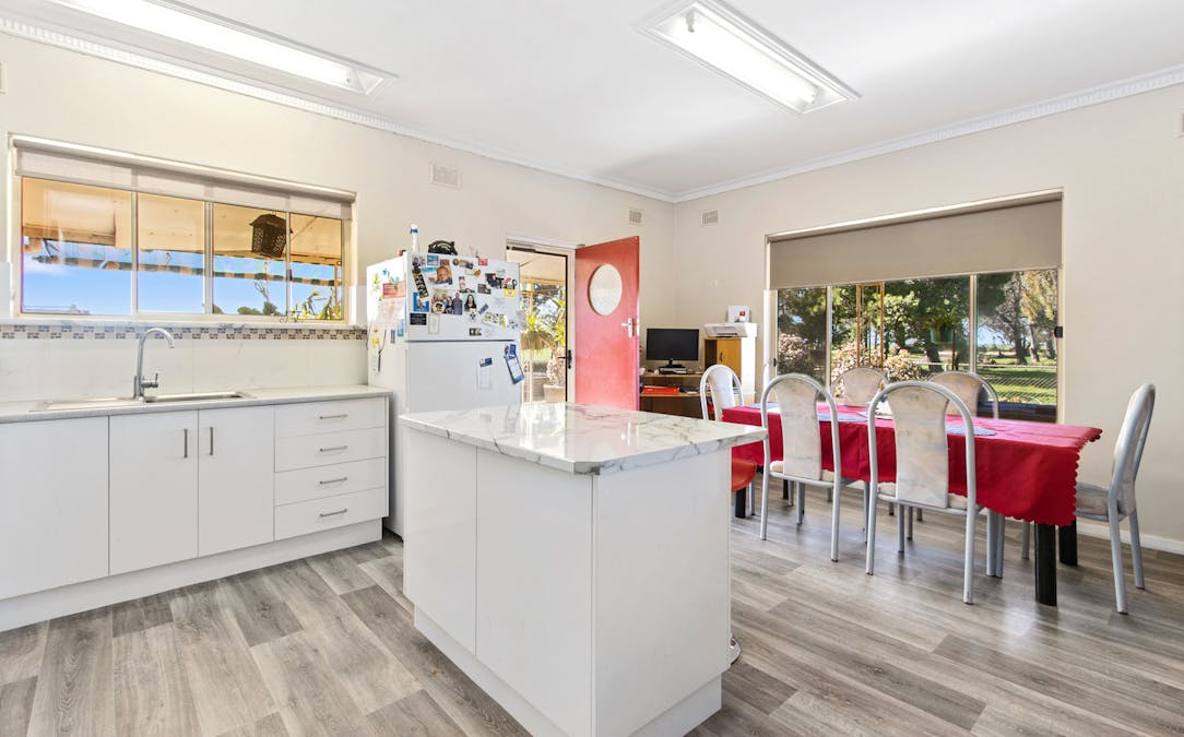 655 Scott Road, Nantawarra, SA, 5550 - Image 5
