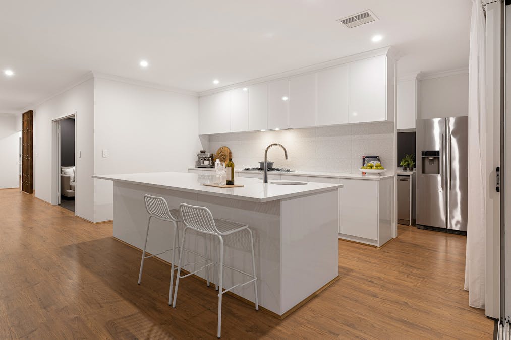 22 Dampier Drive, Golden Bay, WA, 6174 - Image 4