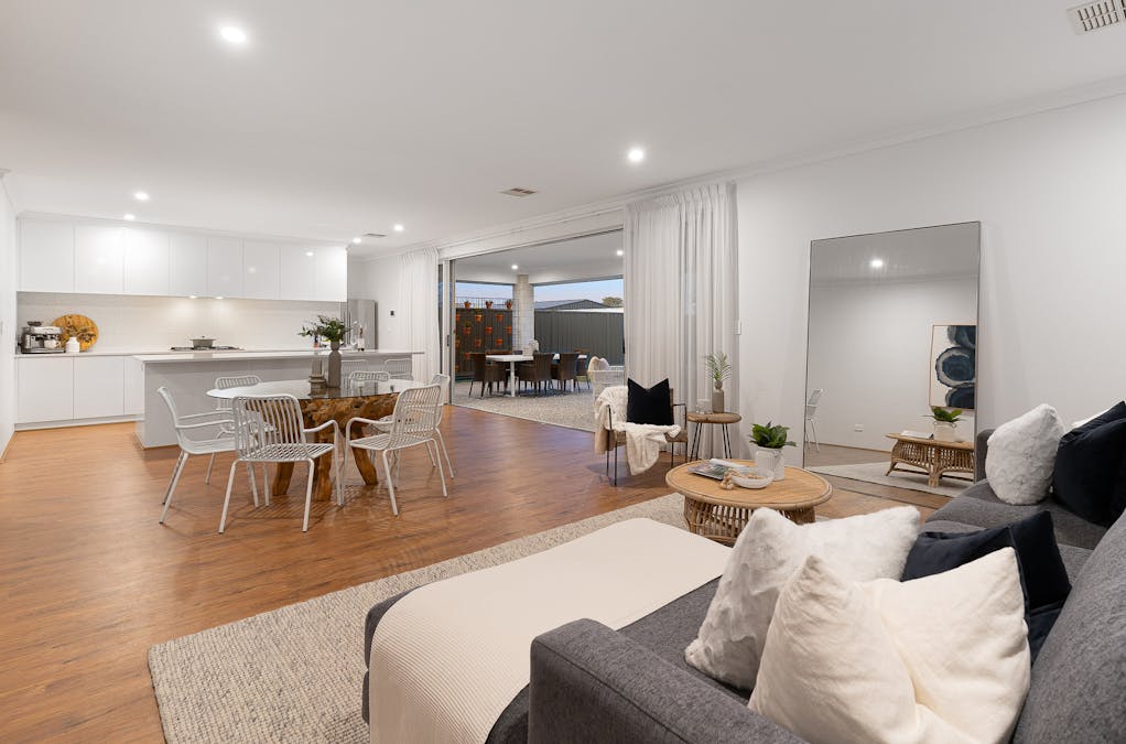 22 Dampier Drive, Golden Bay, WA, 6174 - Image 12
