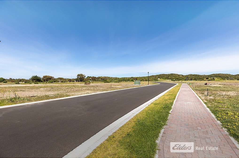 9/Evergreen Drive, Robe, SA, 5276 - Image 3