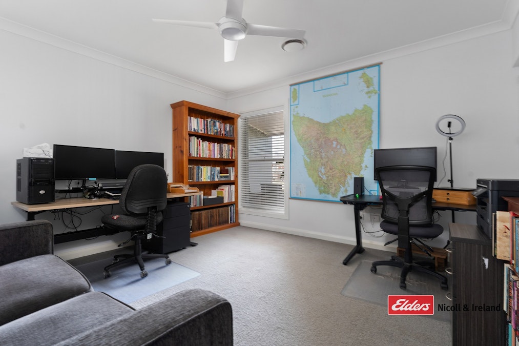 48 Wentworth Drive, Kelso, NSW, 2795 - Image 15