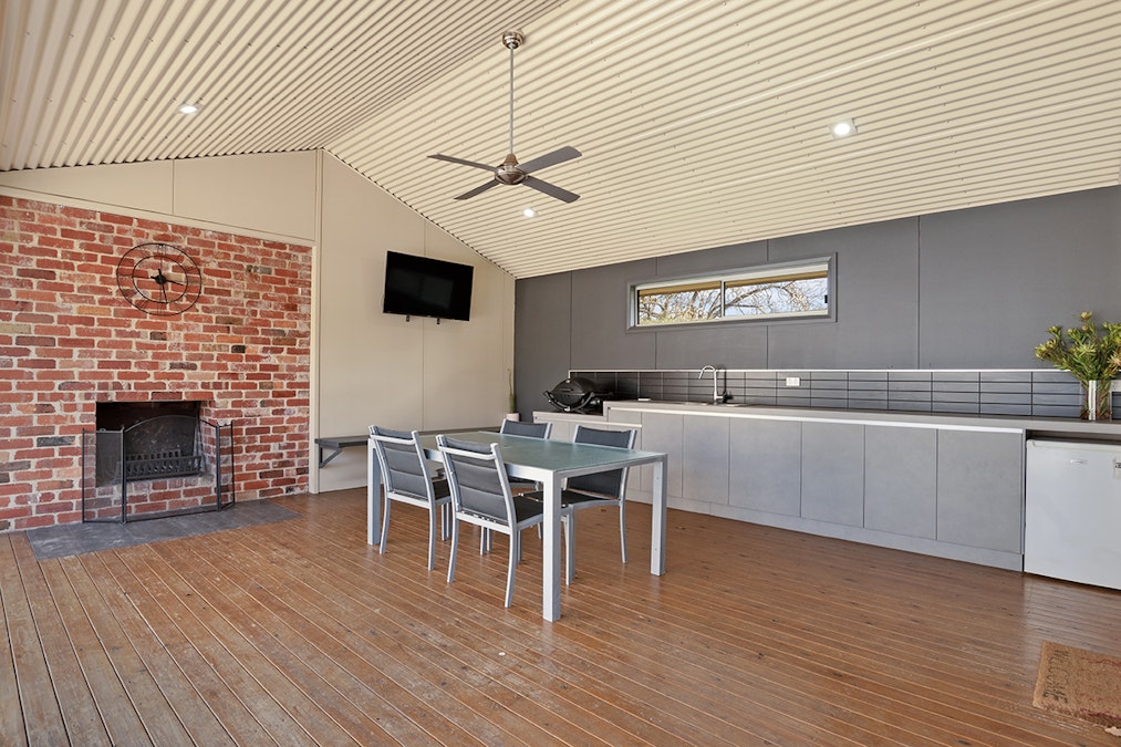 3 Lewis Street, Hamilton, VIC, 3300 - Image 8