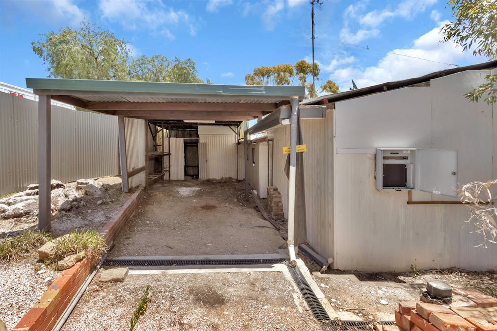 25 Acland Street, Blanchetown, SA, 5357 - Image 12