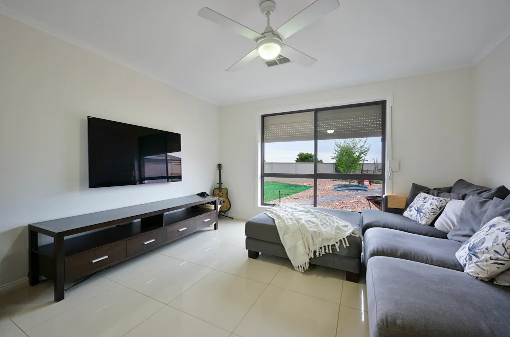40 Jensen Avenue, Whyalla Jenkins, SA, 5609 - Image 9