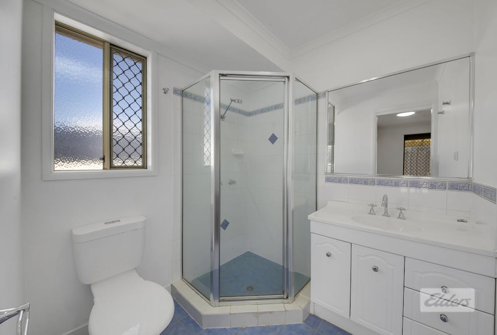 17 Wivenhoe Close, Clinton, QLD, 4680 - Image 9