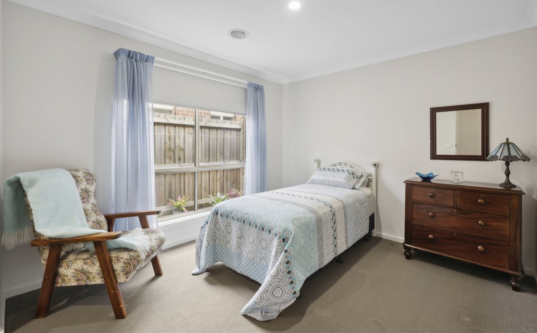 2/37    Princes Street, Korumburra, VIC, 3950 - Image 8