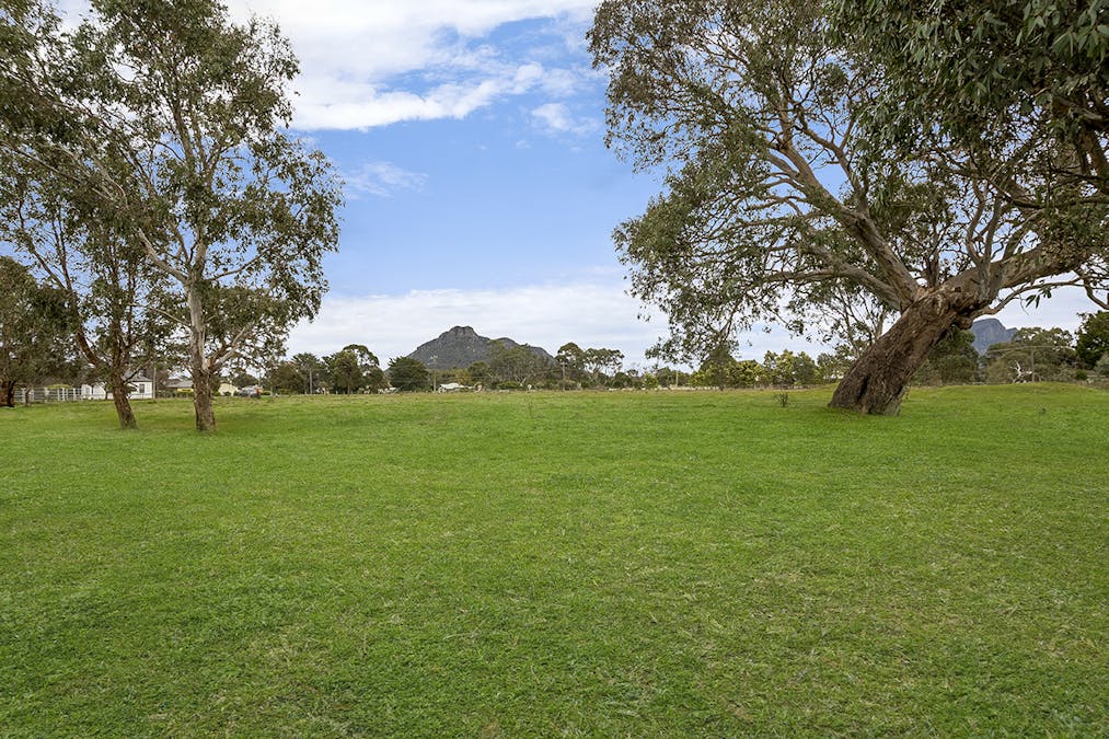 10-16 Templeton Street, Dunkeld, VIC, 3294 - Image 2