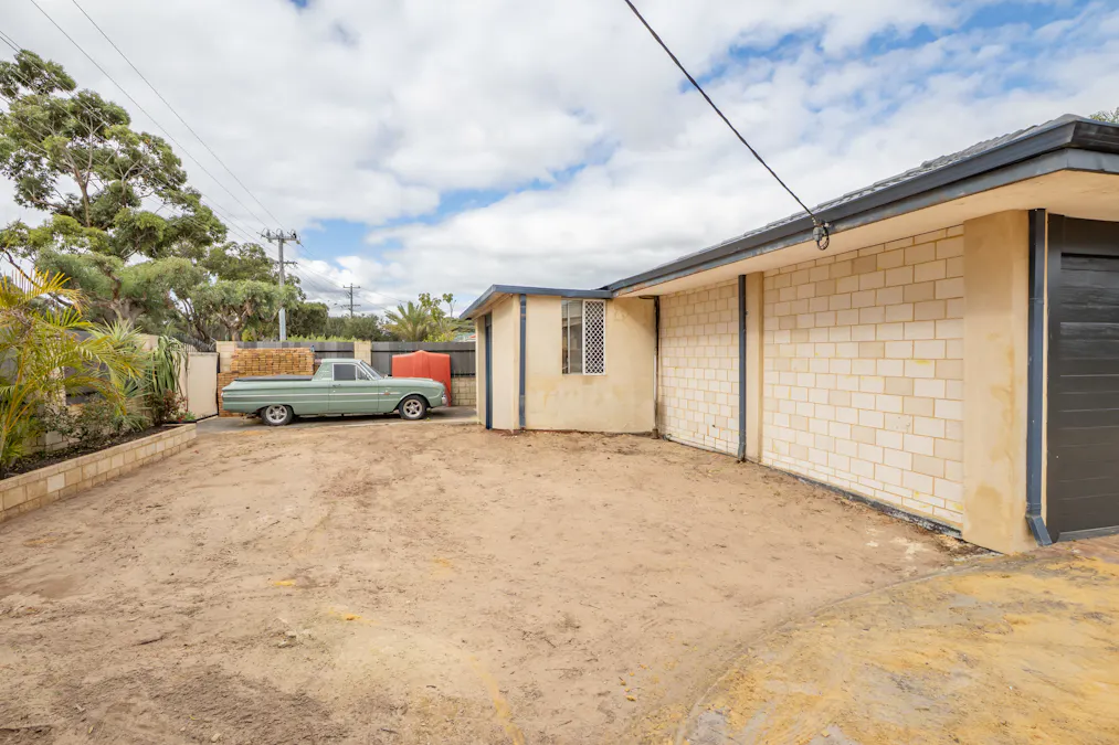 2 Moorine Court, Hillman, WA, 6168 - Image 30