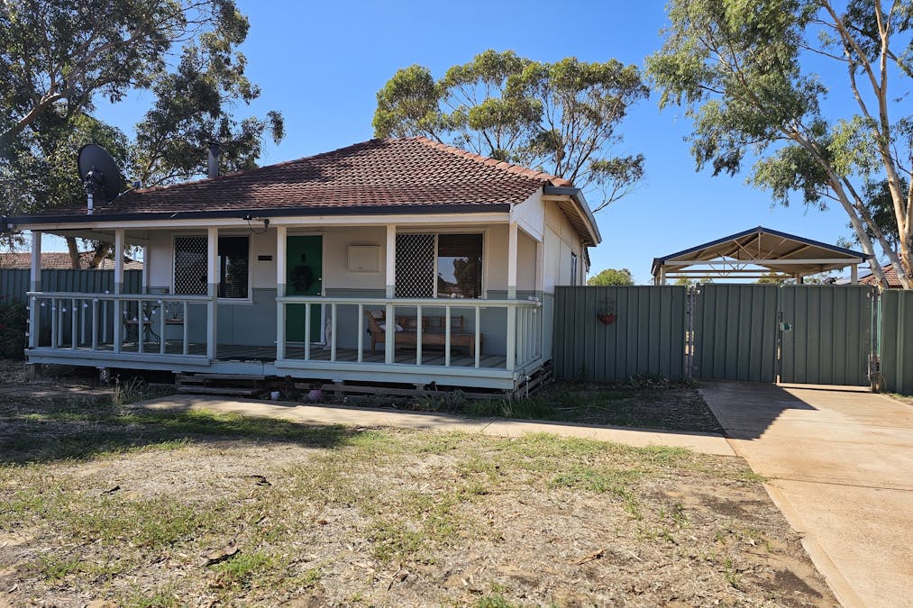12 Stewart Street, Kulin, WA, 6365 - Image 10