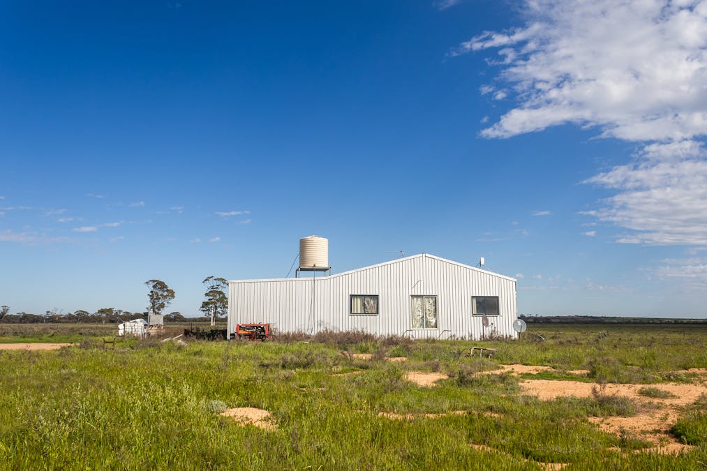 135 Samphire Road, Hines Hill, WA, 6413 - Image 6