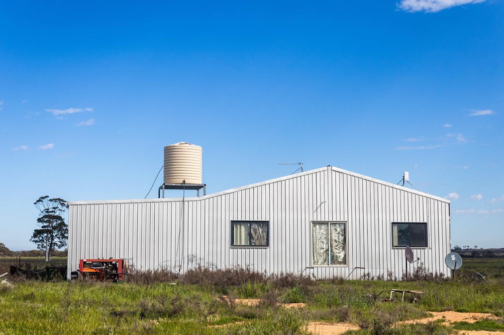 135 Samphire Road, Hines Hill, WA, 6413 - Image 2