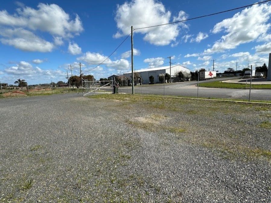 3 Langlands Street, Parkes, NSW, 2870 - Image 4
