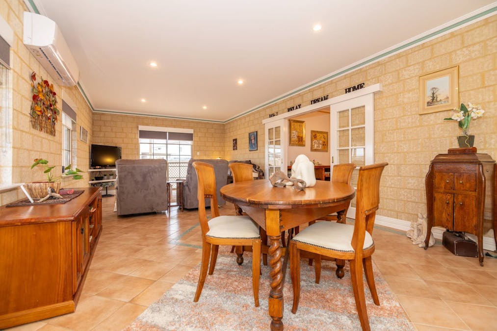 18 Casuarina Crescent, Jurien Bay, WA, 6516 - Image 12