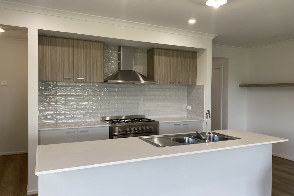 28 Clydesdale Loop, Yarrawonga, VIC, 3730 - Image 2