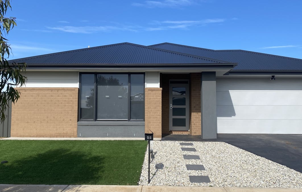 28 Clydesdale Loop, Yarrawonga, VIC, 3730 - Image 1