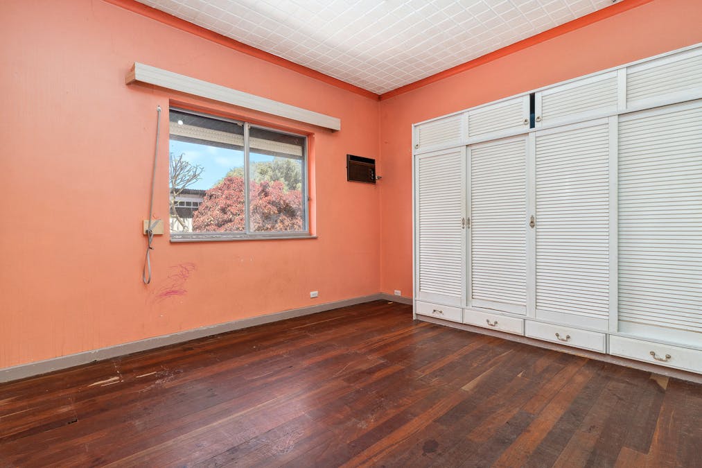 40 Griggs Way, Rockingham, WA, 6168 - Image 14