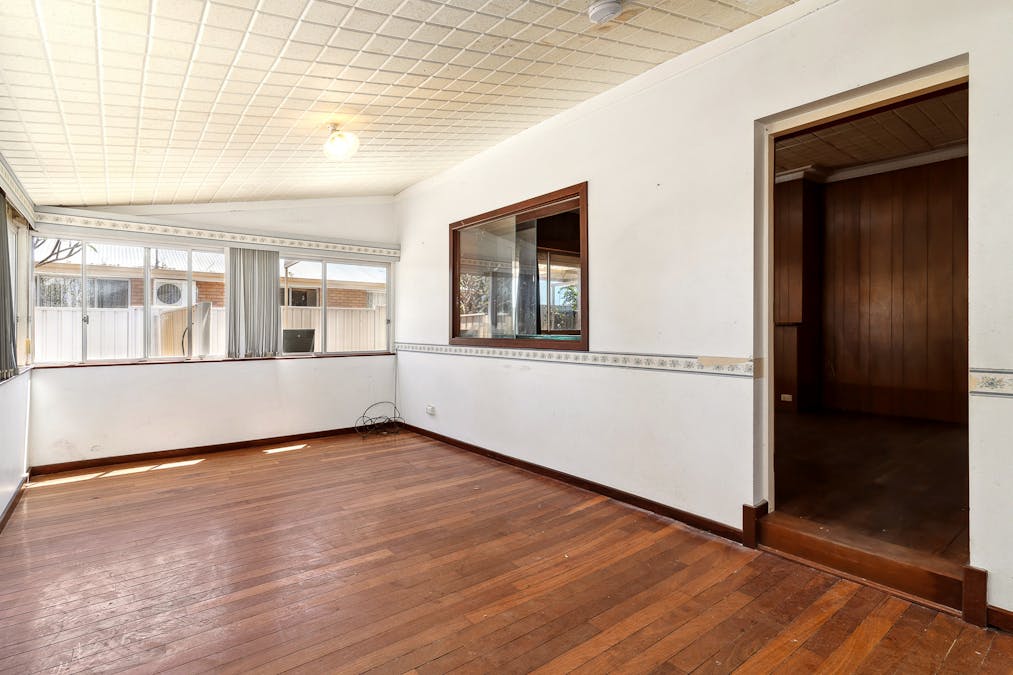 40 Griggs Way, Rockingham, WA, 6168 - Image 5