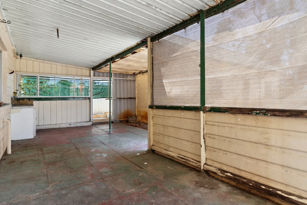 40 Griggs Way, Rockingham, WA, 6168 - Image 17