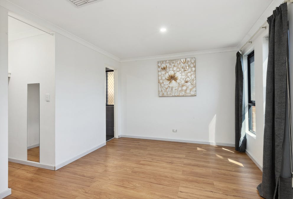 12 Edgbaston Crescent, Port Kennedy, WA, 6172 - Image 16