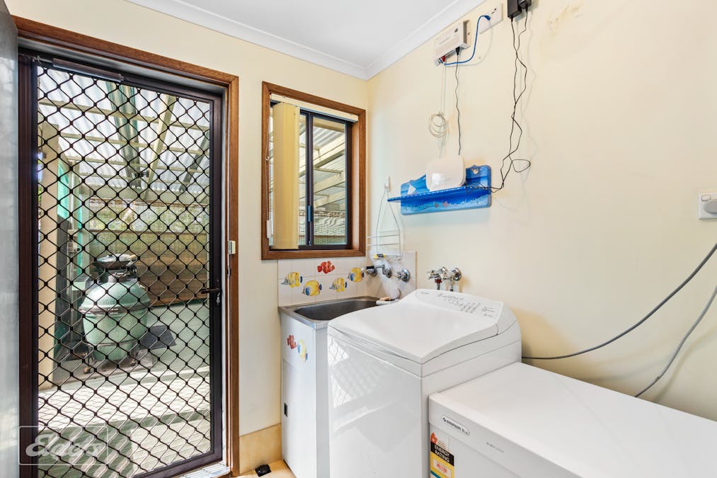 17 Shoreline Drive, Clayton Bay, SA, 5256 - Image 15