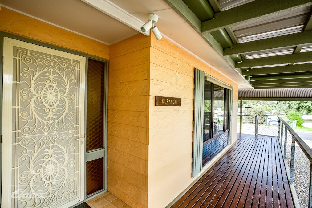17 Shoreline Drive, Clayton Bay, SA, 5256 - Image 2