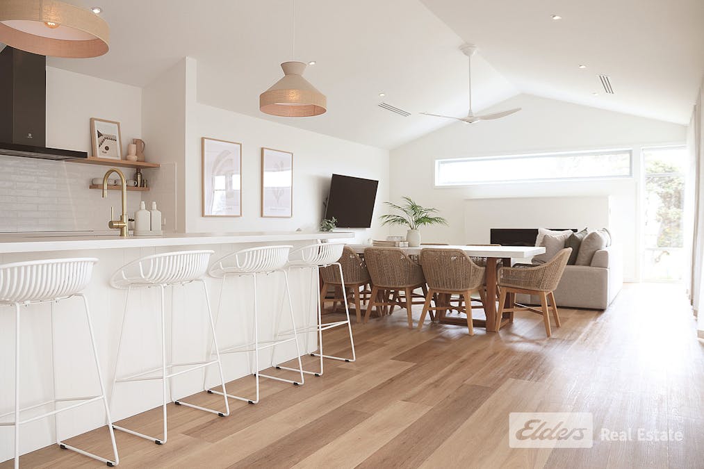 10 HAGEN Street, Robe, SA, 5276 - Image 3