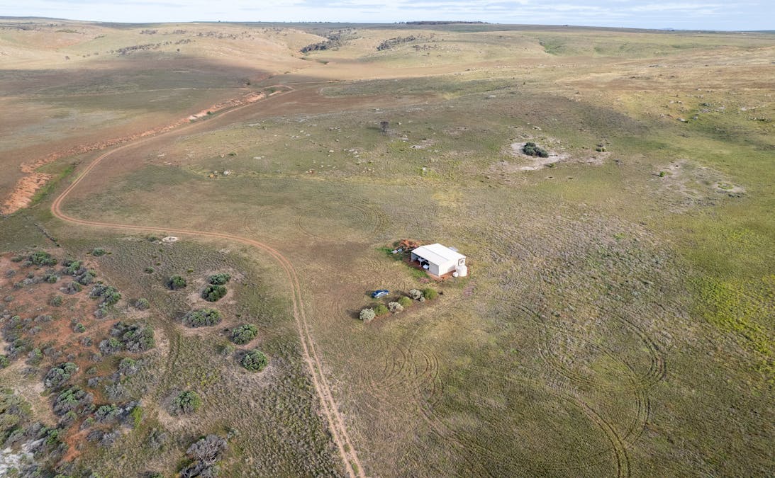 9/Coast Road, Lipson, SA, 5607 - Image 18