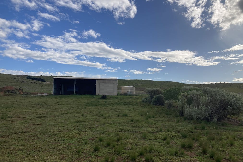 9/Coast Road, Lipson, SA, 5607 - Image 9