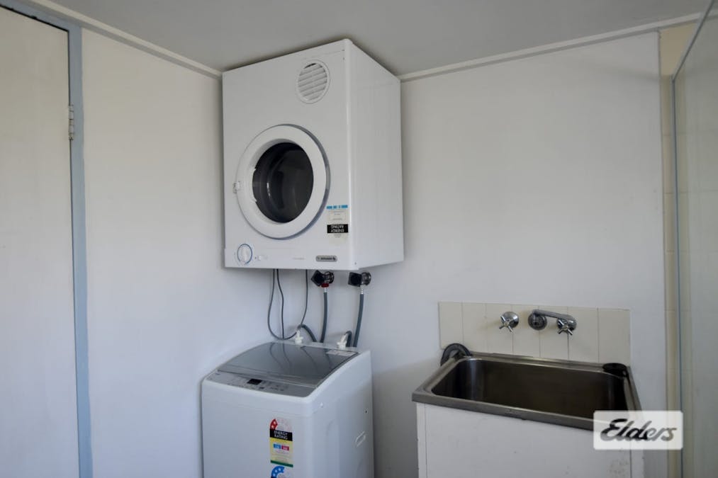 13/20 Barney Street, Barney Point, QLD, 4680 - Image 9