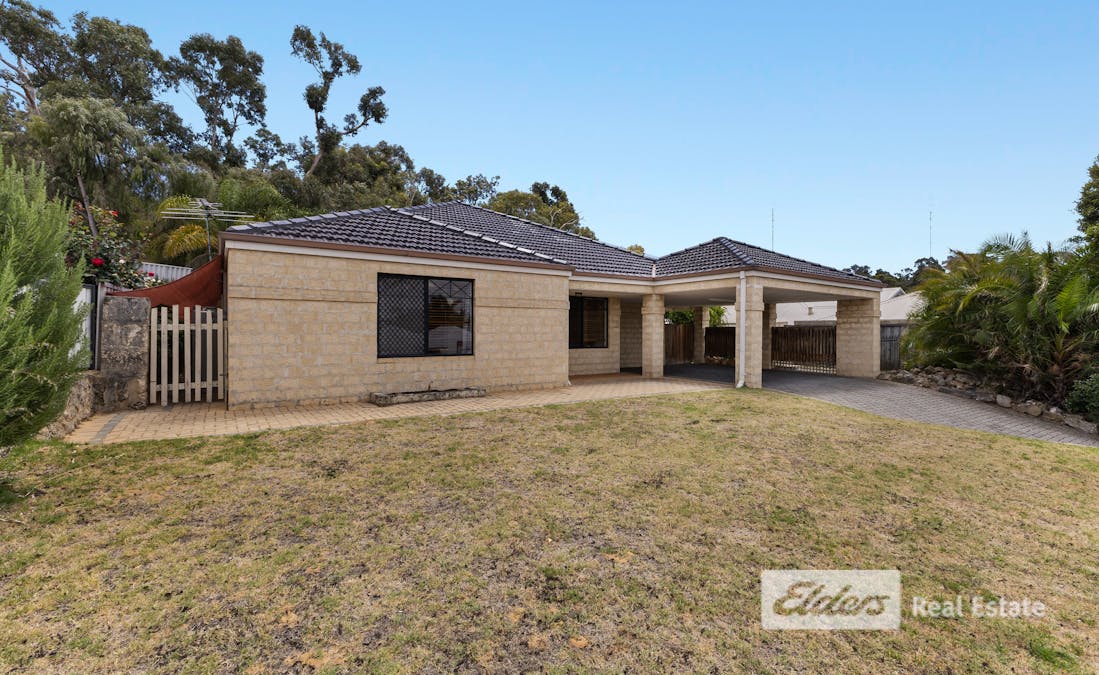 18 Christchurch Place, College Grove, WA, 6230 - Image 2