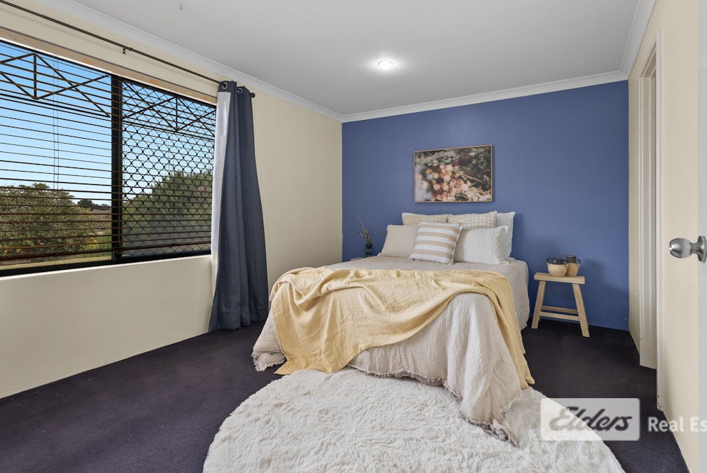 18 Christchurch Place, College Grove, WA, 6230 - Image 10